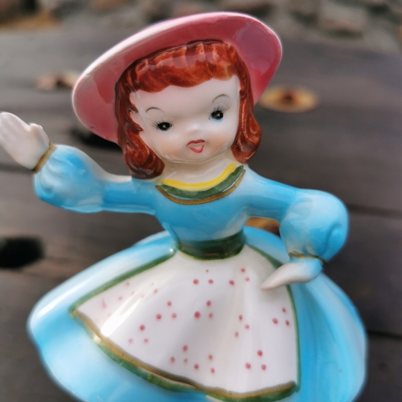 Vintage Japan Ceramic Waving Girl in Blue Dress Figurine - Picture 2 of 16
